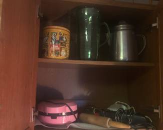 Cupcake maker, hand mixer,large pitcher, electric knives, stainless coffee maker, vintage Aunt Jemima tin