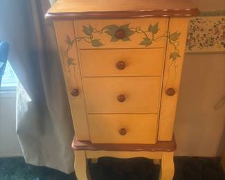 Jewelry armoire