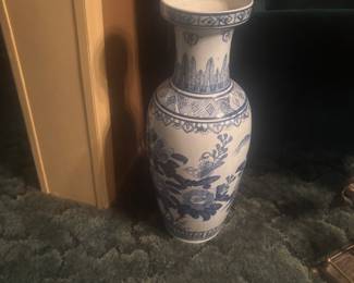 Large Blue and white vase