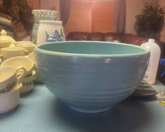 Speckled McCoy beehive mixing bowl