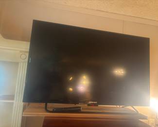 36 inch element tv