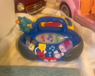 2000 Blues Clues radio boombox