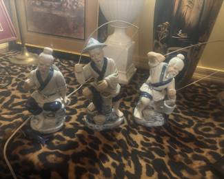 Blue & white decor