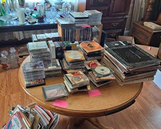 Selection of classical and spiritual music and piano music books and pamphlet. Including Cd and VHS movies, computer games