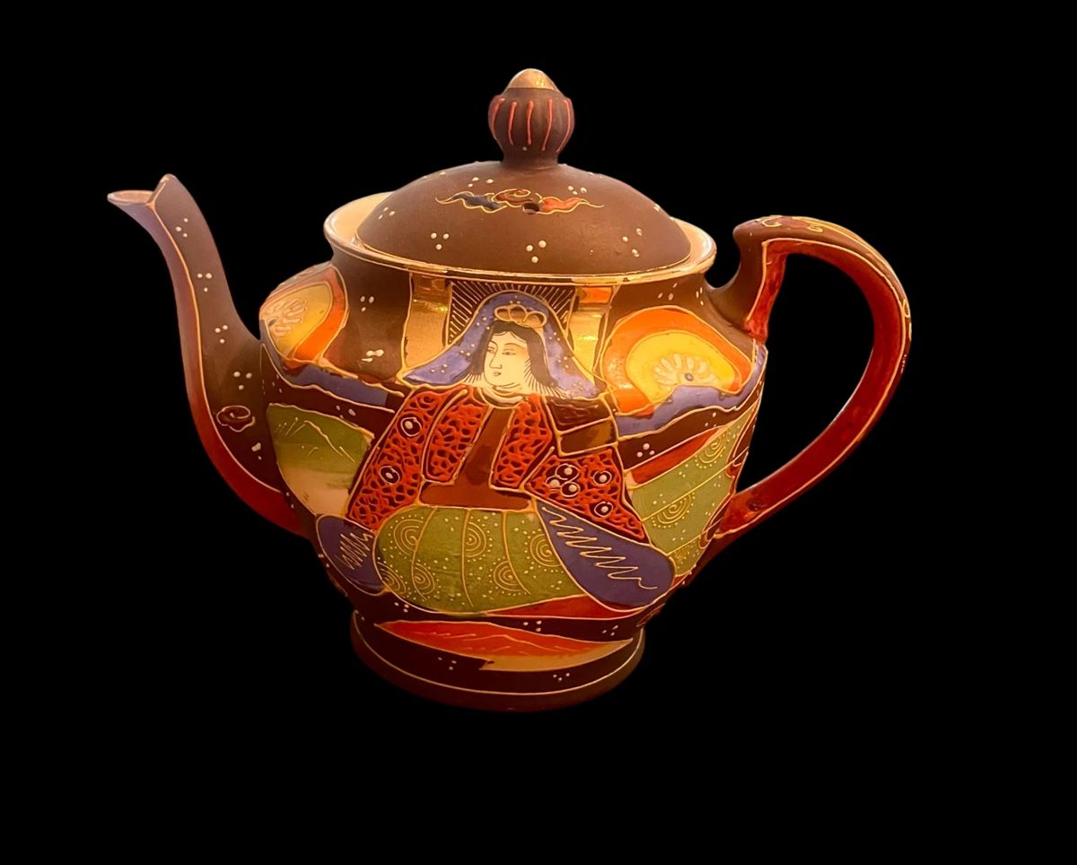 Moriyama Mori-Machi Japanese Teapot