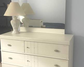 Dresser/Mirror