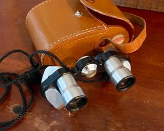 Opera Glasses/Binoculars