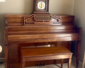 Yamaha Piano