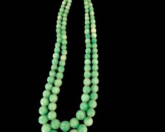Vintage Green Peking Glass Necklace