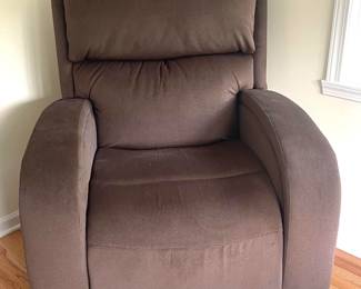 EZ Sleeper Recliner/Lift Chair