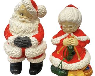 1979 Mr. Mrs. Claus Figurines