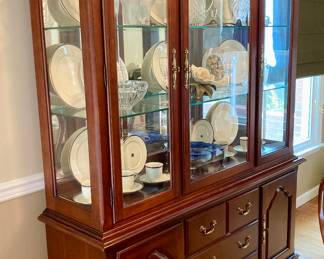 Impressions by Thomasville China Hutch 