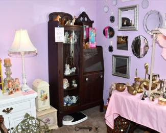 568Bedroom A