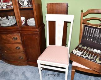 172Dining Room