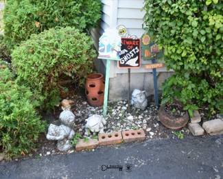 929Back Yard