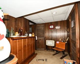 837Storage Room