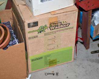 692Garage
