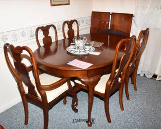 032Dinng Room