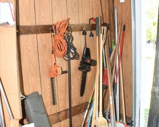 657Garage