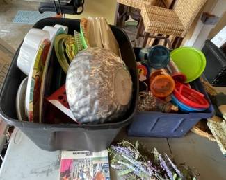 Misc party stuff - plates, cups, plastic ware