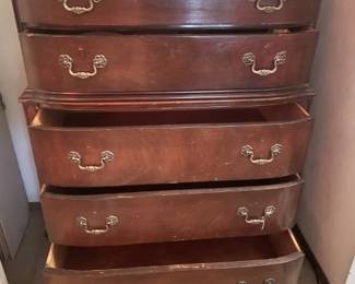 5 drawer Chest - good condition