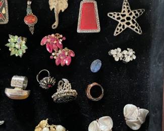 costume jewelry - pendants, clip earrings, rings