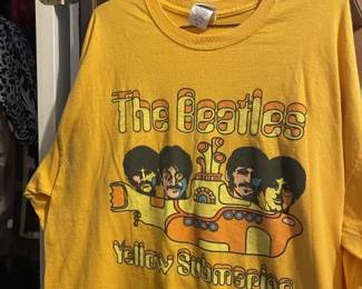 'The Beatles" Yellow Submarine T-Shirt