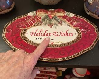 Up Close Fitz & Floyd small dish