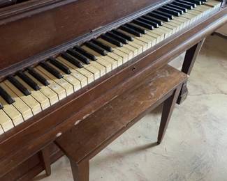 Keyboard - upright piano.
