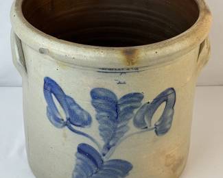 Antique c. 1860 G. Apley & Co. (Griswold Apley) Ithaca, N.Y. 4 Gallon Stoneware Cylindrical Crock with Stylized Blue Slip Trailed Tulips
