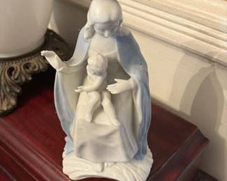 Porcelain Figurine of Madonna and Child