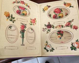 Vintage roses Photograph album