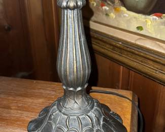 Tiffany Style Stained Glass Table Lamp