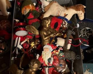 Vintage Christmas Decorative Items