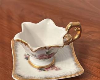 Vintage teacup and saucer set