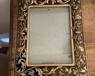 Ornate Gift Metal Photo Frame