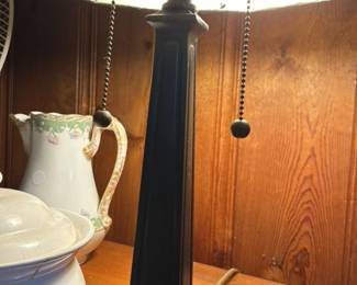 Tiffany Style Table Lamp