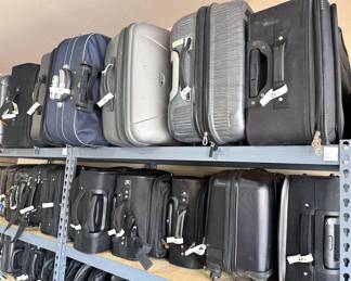 Assorted luggage, soft + hard cover