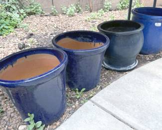  Ceramic pots in various sizes (many large!)