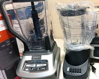 Kitchen appliances, many new in box (pressure cookers, air fryers, crock pots, toaster ovens, coffee makers, blenders)