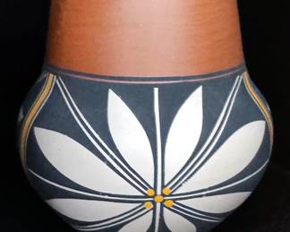 Ceramic pottery from Acoma, Laguna, Santa Ana, Santo Domingo, Taos