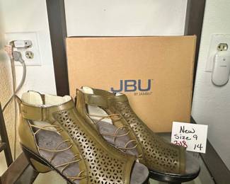 JBU Shoes 