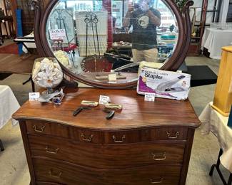 Vanity Mirror Dresser 