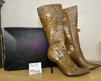 Size 8 Boots 