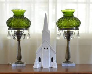 2 Vintage Daisy & Button Lamps and Lighted Church