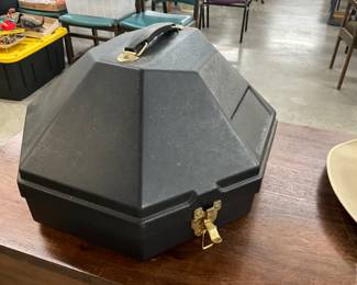 Texas Hat Co Pigalle Black Felt Hat in Metal Hat Box