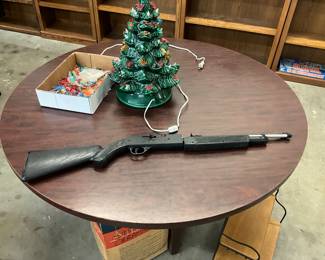 Crosman 177 Single Pump Pellet / BB Repeater Gun Model 781