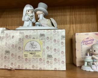 Precious Moments Figurine - Heaven Bless Your Togetherness