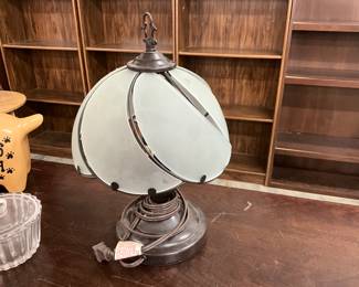 6 Section Table Lamp