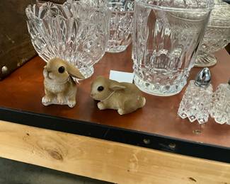 Resin Bunny Rabbit Figurines